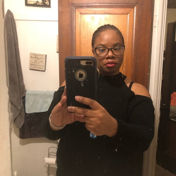 Meet your Posher, Myiesha - Picture 1 of 1